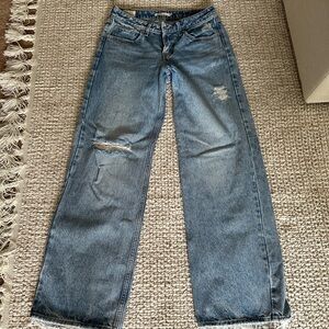 Levis Low Loose Size 27